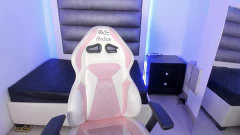 Snapshot of hellen__smith_ chatting on 25, 2, 2026 hellen__smith_ online show from 25, 2, 2026