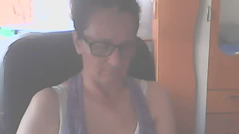 Snapshot of hellenmarie chatting on 7, 7, 2026 hellenmarie online show from 7, 7, 2026