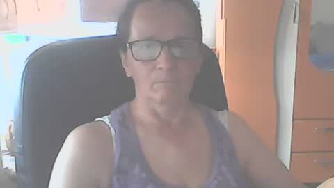 Snapshot of hellenmarie chatting on 10, 7, 2026 hellenmarie online show from 10, 7, 2026