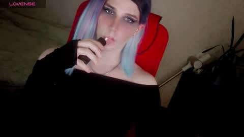 Helen Spellman online show from 22, 11, 2025