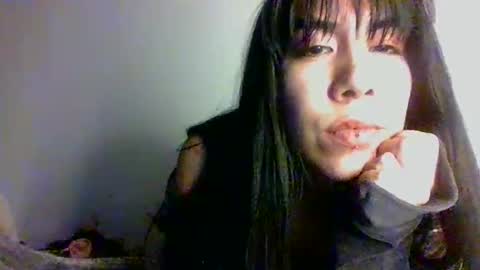 hellgiirlxxx online show from 4, 5, 2026