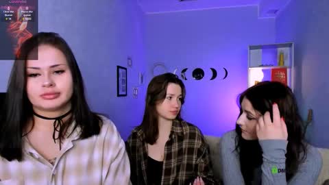 Helli online show from 21, 12, 2025