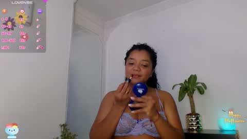 Snapshot of hello_candy chatting on 23, 10, 2025 Candy online show from 23, 10, 2025