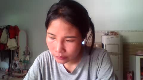 Snapshot of hello_mie chatting on 20, 6, 2026 hello_mie online show from 20, 6, 2026