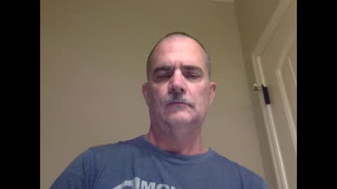 Snapshot of helloitsme969 chatting on 15, 10, 2025 helloitsme969 online show from 15, 10, 2025