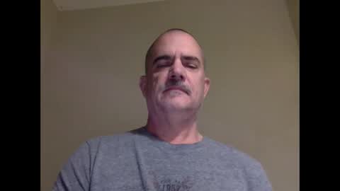 Snapshot of helloitsme969 chatting on 19, 12, 2025 helloitsme969 online show from 19, 12, 2025