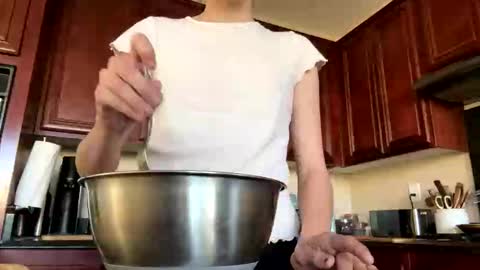 Snapshot of hellokitten123 chatting on 3, 11, 2025 hellokitten123 online show from 3, 11, 2025