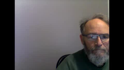 Snapshot of helopilot01 chatting on 11, 1, 2025 helopilot01 online show from 11, 1, 2025