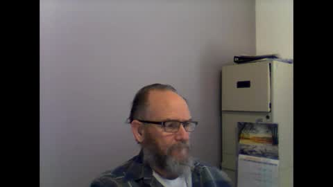 Snapshot of helopilot01 chatting on 12, 1, 2025 helopilot01 online show from 12, 1, 2025