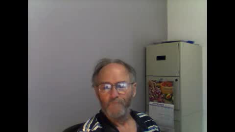Snapshot of helopilot01 chatting on 21, 9, 2025 helopilot01 online show from 21, 9, 2025