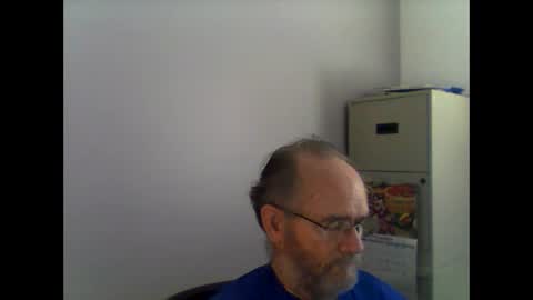Snapshot of helopilot01 chatting on 27, 9, 2025 helopilot01 online show from 27, 9, 2025