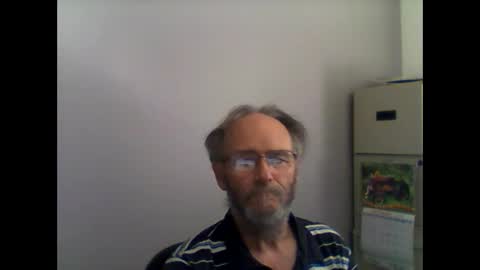 Snapshot of helopilot01 chatting on 6, 10, 2025 helopilot01 online show from 6, 10, 2025