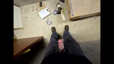 Snapshot of helpmestroke88 chatting on 27, 10, 2025 helpmestroke88 online show from 27, 10, 2025