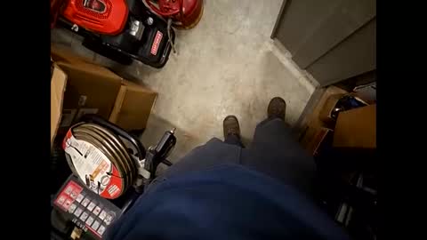 Snapshot of helpmestroke88 chatting on 1, 4, 2026 helpmestroke88 online show from 1, 4, 2026