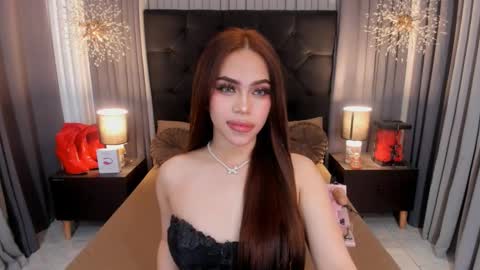 Snapshot of hennessygoddess69 chatting on 1, 2, 2025 HENNESSY online show from 1, 2, 2025
