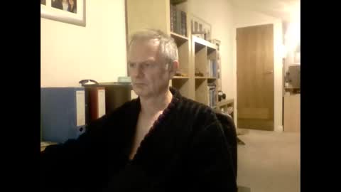 Snapshot of henri1964 chatting on 18, 9, 2025 henri1964 online show from 18, 9, 2025
