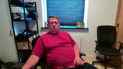 henrikrp1971 online show from 1, 4, 2026