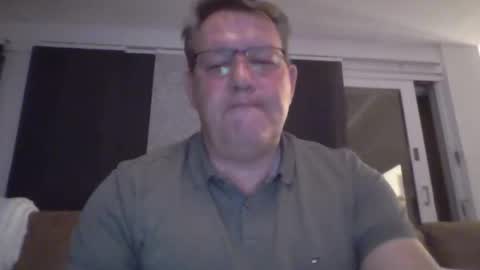 Snapshot of henrikrp1971 chatting on 19, 5, 2026 henrikrp1971 online show from 19, 5, 2026