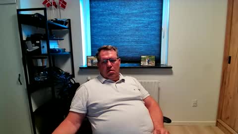 Snapshot of henrikrp1971 chatting on 8, 6, 2026 henrikrp1971 online show from 8, 6, 2026