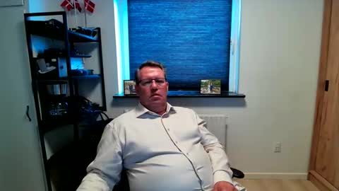 Snapshot of henrikrp1971 chatting on 10, 6, 2026 henrikrp1971 online show from 10, 6, 2026