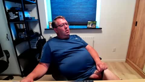 Snapshot of henrikrp1971 chatting on 15, 7, 2026 henrikrp1971 online show from 15, 7, 2026