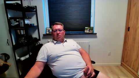 Snapshot of henrikrp1971 chatting on 8, 8, 2026 henrikrp1971 online show from 8, 8, 2026