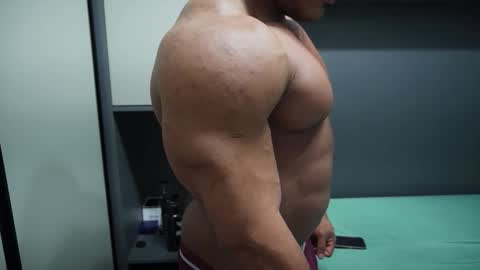 Henri online show from 26, 9, 2025