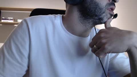 henriquealm online show from 4, 10, 2025