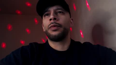 HenryAxe online show from 30, 10, 2025