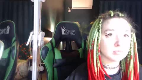 Hentaishiing online show from 6, 4, 2026