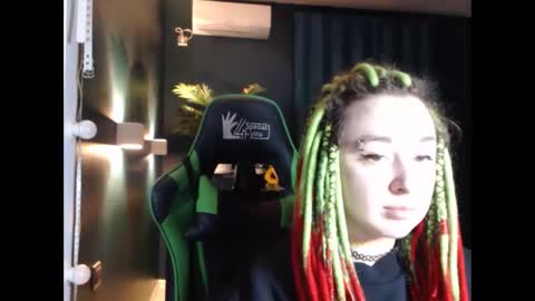 Hentaishiing online show from 16, 4, 2026