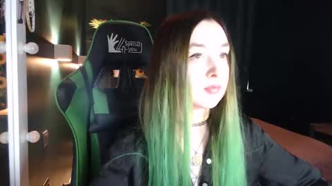 Hentaishiing online show from 2, 6, 2026