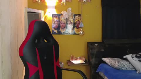 HERA online show from 4, 1, 2025