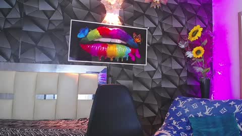 HERA online show from 5, 1, 2025