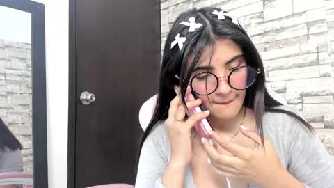 hera_elis online show from 30, 12, 2024