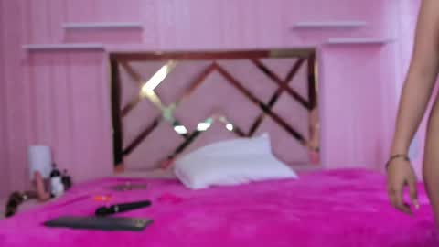 hera_elis online show from 28, 2, 2025