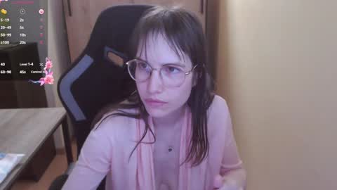 Snapshot of heraluna_ chatting on 21, 1, 2025 HeraLuna online show from 21, 1, 2025