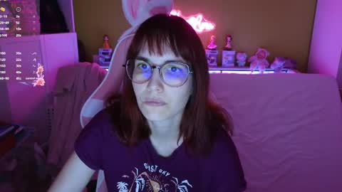 Snapshot of heraluna_ chatting on 11, 6, 2026 HeraLuna online show from 11, 6, 2026