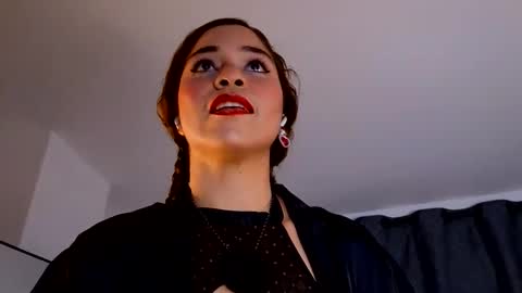 Snapshot of hercyqueen chatting on 13, 10, 2025 hercyqueen online show from 13, 10, 2025