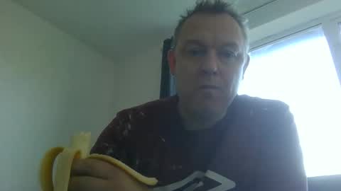 heretoserveyouall online show from 30, 11, 2025