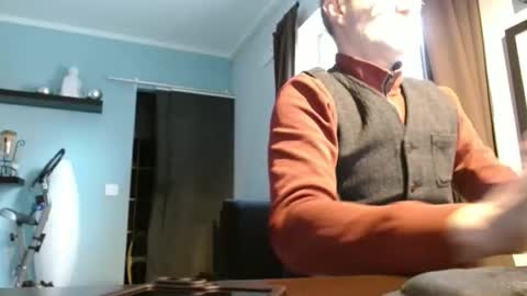 hering76 online show from 12, 2, 2026