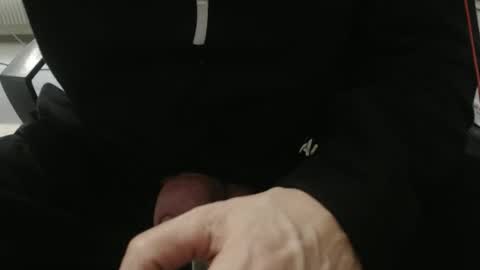 hero0111 online show from 19, 4, 2026