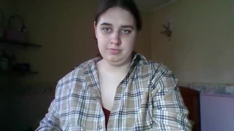 hess_luna_ online show from 6, 11, 2025