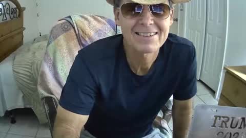 hewes1 online show from 20, 1, 2025