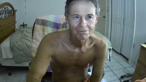 hewes1 online show from 4, 11, 2025