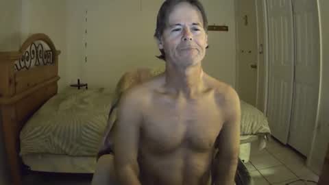 Snapshot of hewes1 chatting on 10, 2, 2026 hewes1 online show from 10, 2, 2026