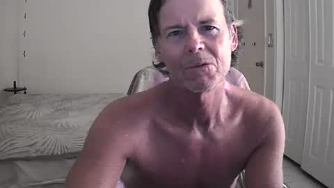 Snapshot of hewes1 chatting on 22, 3, 2026 hewes1 online show from 22, 3, 2026