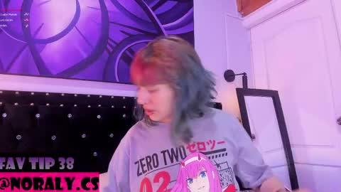Snapshot of hey_noraly chatting on 1, 5, 2026 Noraly online show from 1, 5, 2026