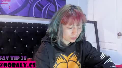 Snapshot of hey_noraly chatting on 2, 5, 2026 Noraly online show from 2, 5, 2026