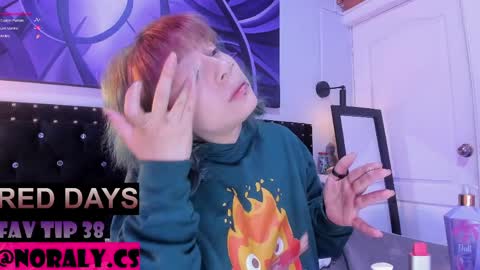 Snapshot of hey_noraly chatting on 3, 5, 2026 Noraly online show from 3, 5, 2026